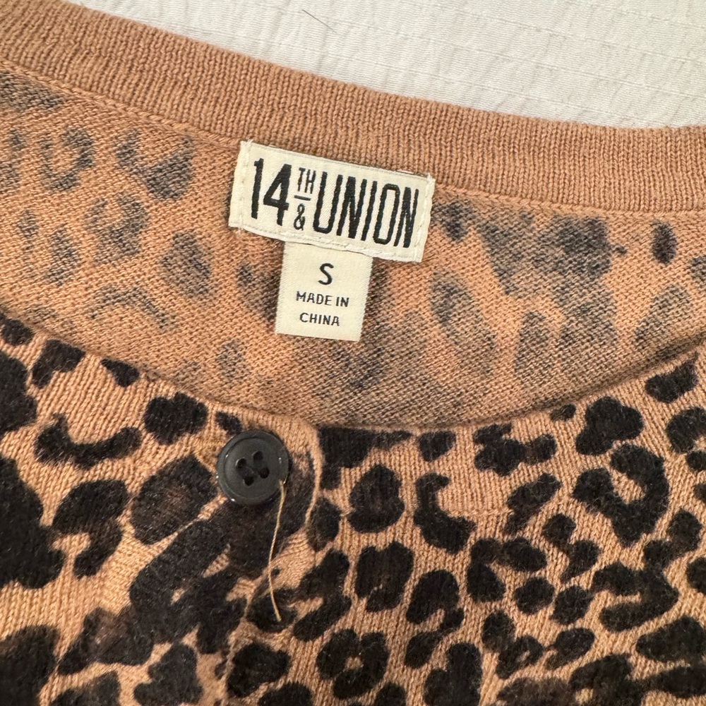 14th & Union Animal Print Button-Up‎ Sweater - Picture 2 of 5